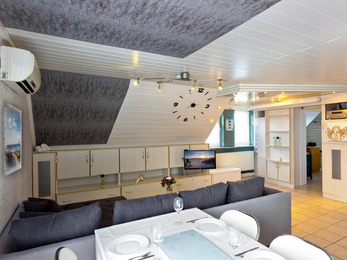 Fewo Weltenbummler Apartment Dorum Exterior photo
